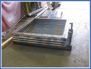 прямоугольные линзовые компенсаторы в Армавире